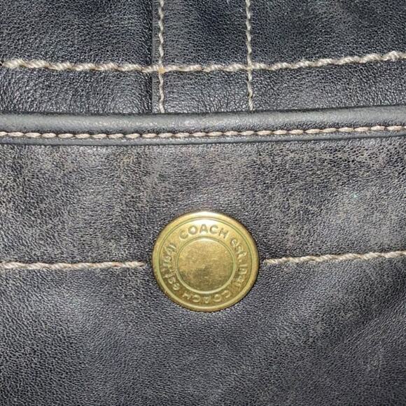 VINTAGE COACH ERGO BLACK LEATHER FRONT POCKET HALF MOON SHOULDER BAG - Picture 13 of 16